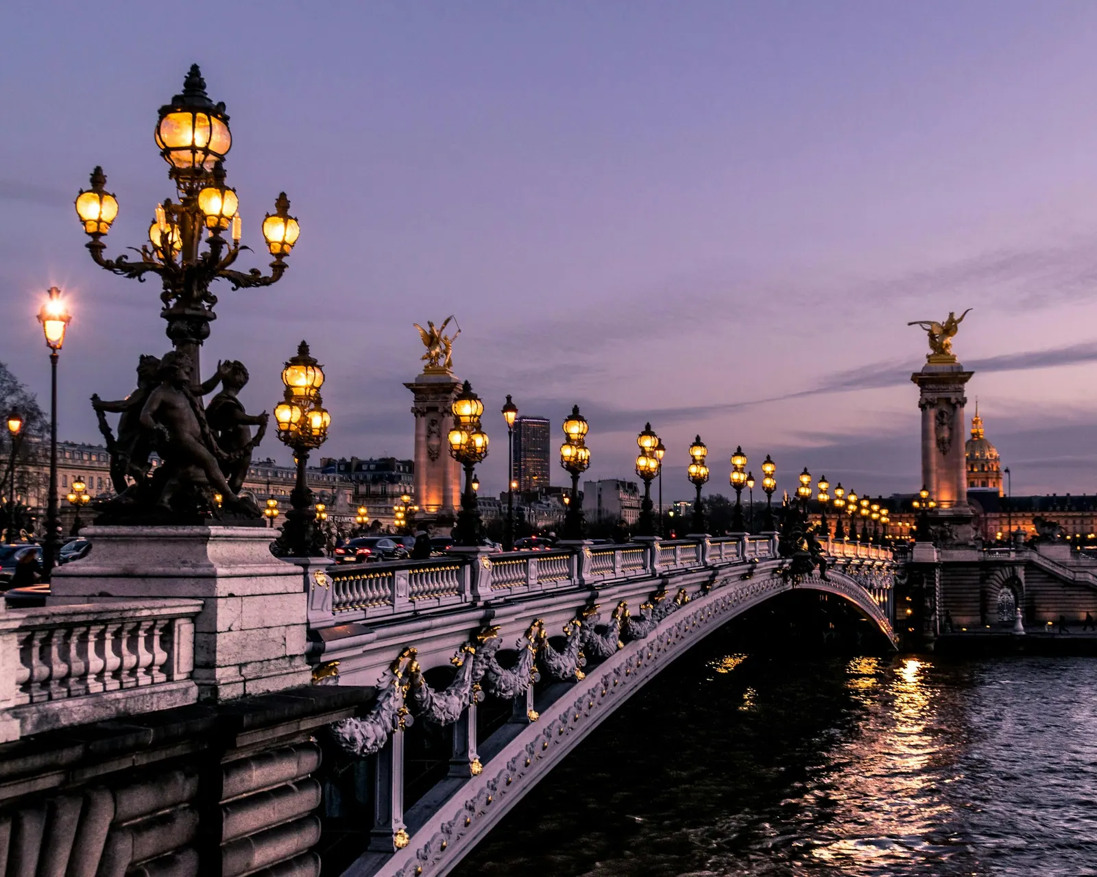 Combien rapporte un Airbnb à Paris 16ᵉ en 2026 ?